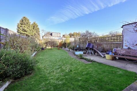 Hibbert Avenue, Watford, WD24