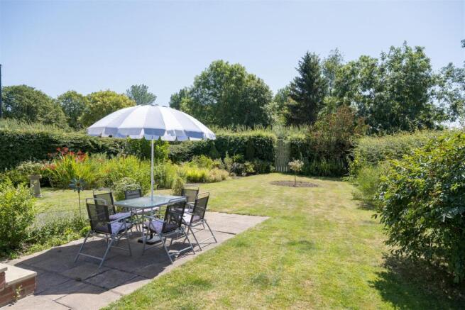3 bed Semi-Detached for sale Image 5