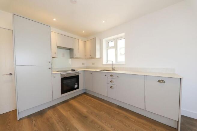 Kitchen (E)