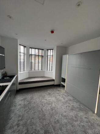 Living&kitchen area.jpg