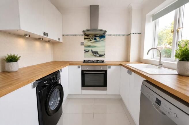 Sholing! No Forward Chain! Versatile Accommodation! photo 4