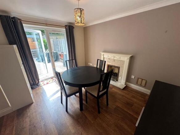 Dining Room.jpg