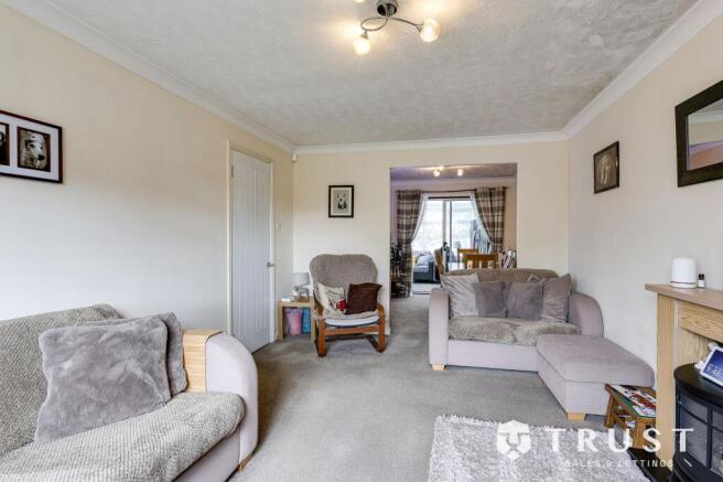 3 bed Detached for sale Image 9