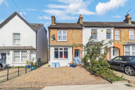 High Street, Northwood, HA6 1EB