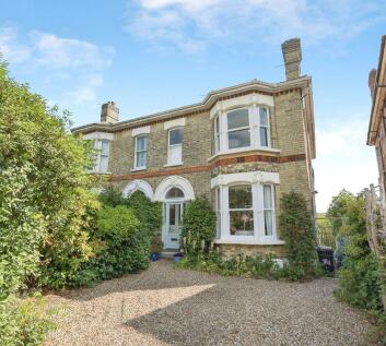 Upper Grosvenor Road, Tunbridge Wells, Kent, TN1