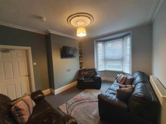 Living Room.jpeg