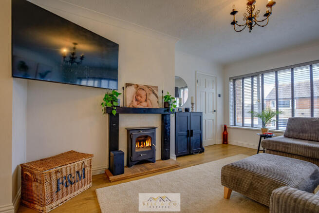 3 bed Semi-Detached for sale Image 6