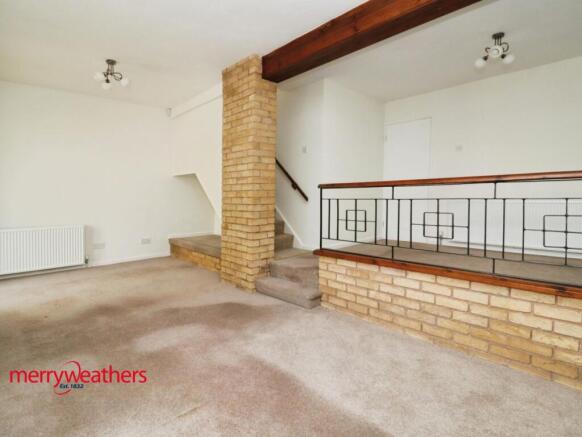 4 bed Detached for sale Image 6