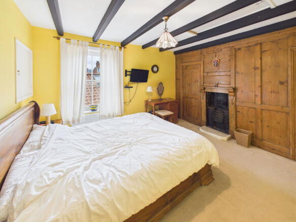 2 bed Maisonette for sale Image 8