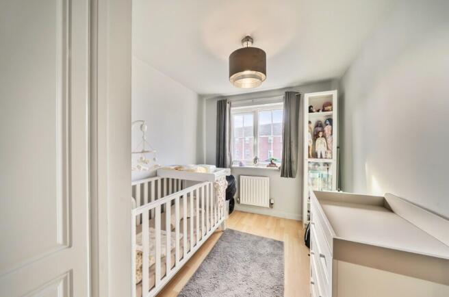 3 bed Terraced for sale Image 7