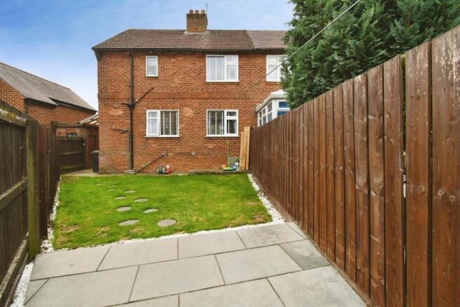 3 bed Semi-Detached for sale Image 12