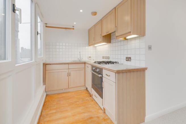 10-Hallam-House-10