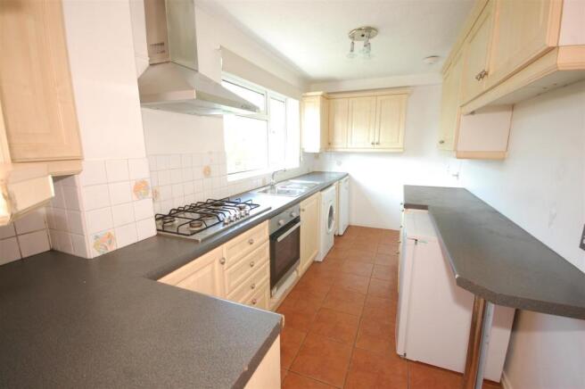 Fitted kitchen