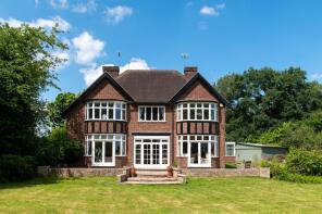 Drakes Hill, Birmingham Road, Kenilworth CV8 1PT