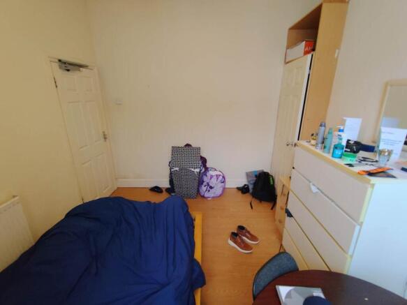 Ground floor front b