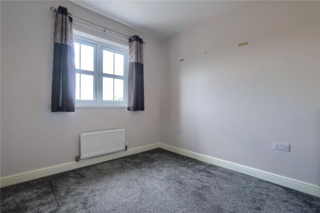 3 bed Semi-Detached to rent Image 6