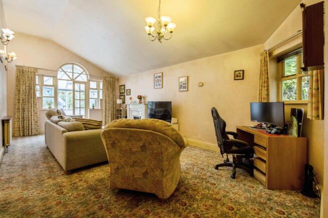 3 bed Detached Bungalow for sale Image 6