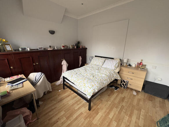 1 bed Terraced to rent Image 12