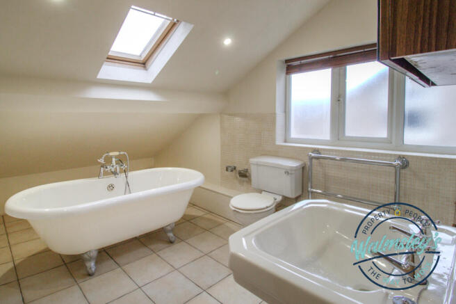 5 piece bathroom