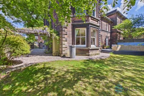 Beaconsfield Road, Woolton, L25