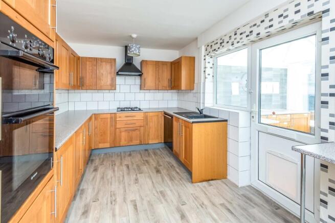 Kitchen/breakfast ro