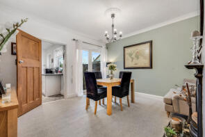 11, Campbell Close, Chelmsford CM2 9BE