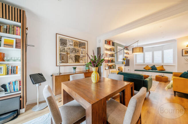 b1e70de6-4f6a-4ef...