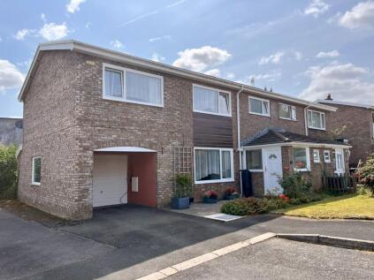 Church Close, Llangynidr, Crickhowell, NP8
