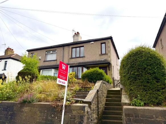 3 bed Semi-Detached for sale in cleckheaton