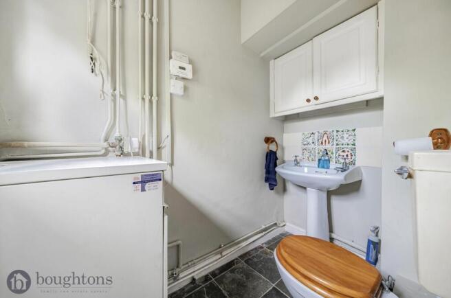 Bathroom & Utility