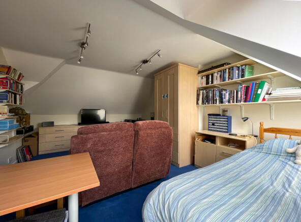 Photo 7