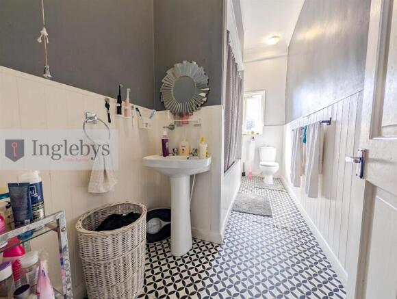 2 bed Block of Apartments for sale Image 11