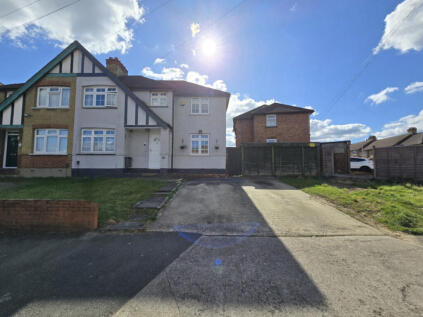 Snowden Avenue, Uxbridge, UB10 0