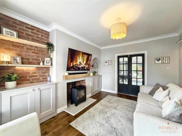 3 bed Semi-Detached for sale Image 5