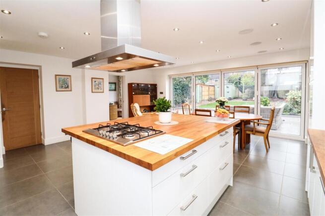 Kitchen/Breakfast/Dining Room