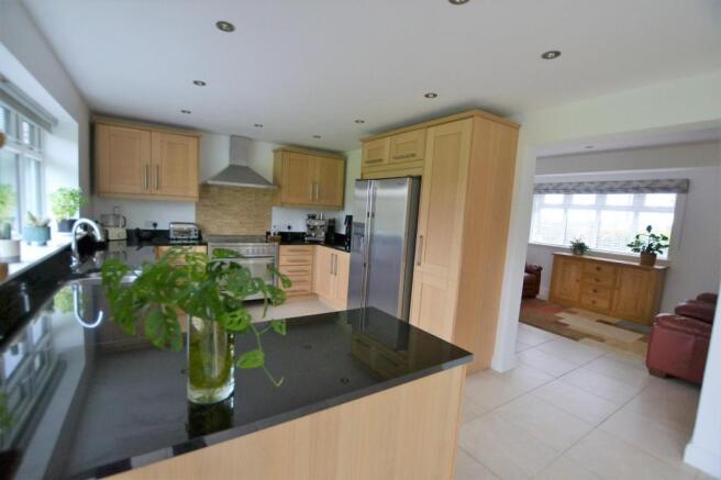 Kitchen and Family 