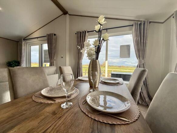 2 bed Lodge for sale Image 9