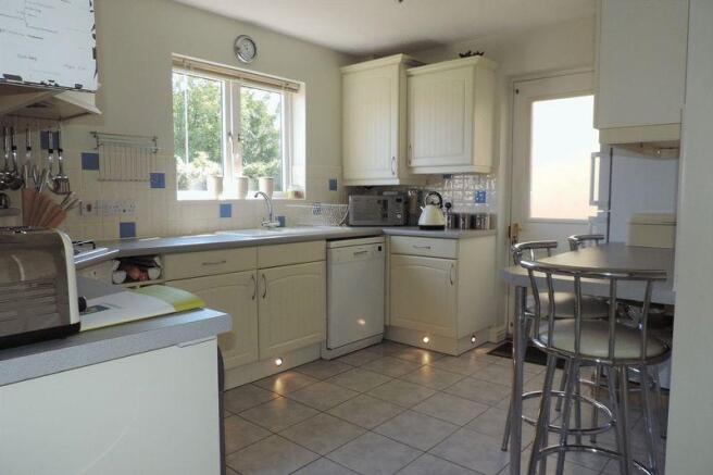 Open plan kitc...