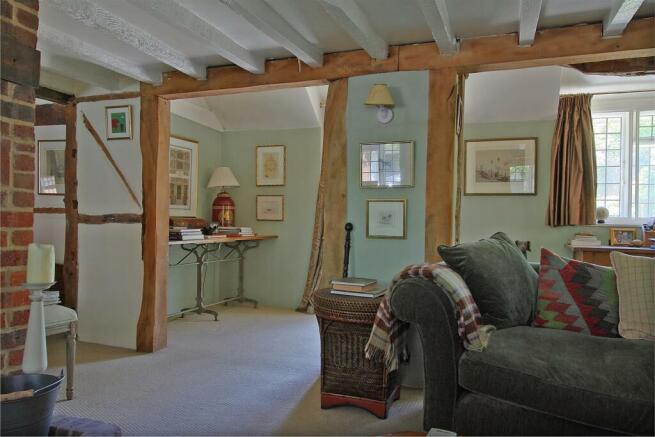 Beehive Cottage Sitting Rm