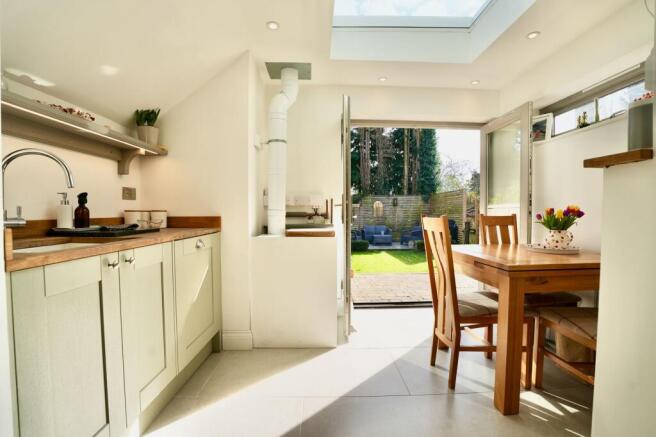 Kitchen/Dining Room