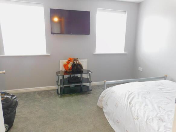 33 OXFORD CLOSE (10)