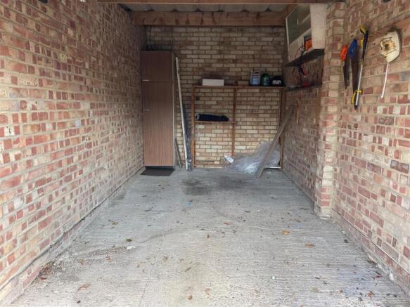 garage internal.jpg
