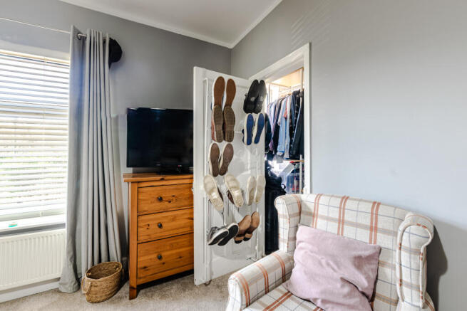 bedroom1c