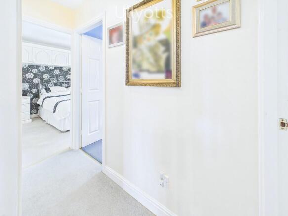 3 bed Detached Bungalow for sale Image 8