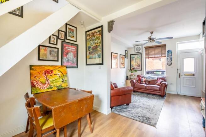 2 bed Terraced for sale Image 8
