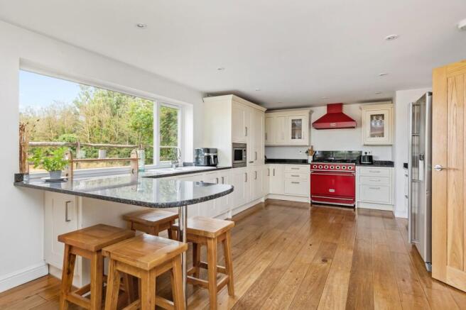 Peak Lane, East Preston, BN16 photo 4
