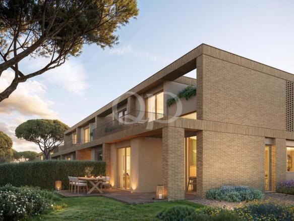 Arcaya_SunsetVilla_Backyard