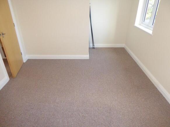 2nd bedroom