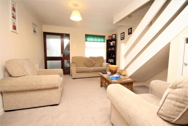 Living Room 2.jpg