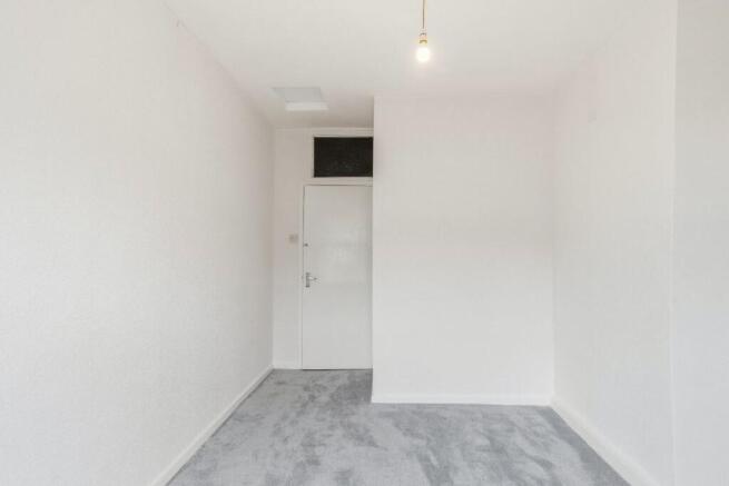 2 bed Terraced for sale Image 9